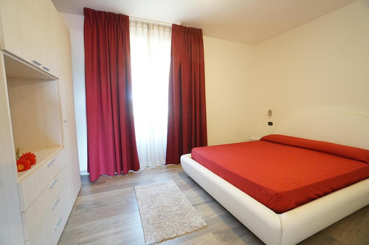 Cascina Al Colle Farm stay *